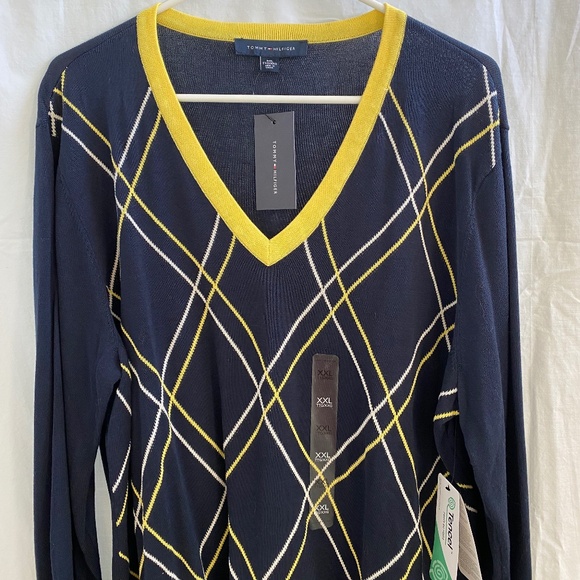 NWT Tommy Hilfiger Sweater Womens Size: XXL - Picture 3 of 10